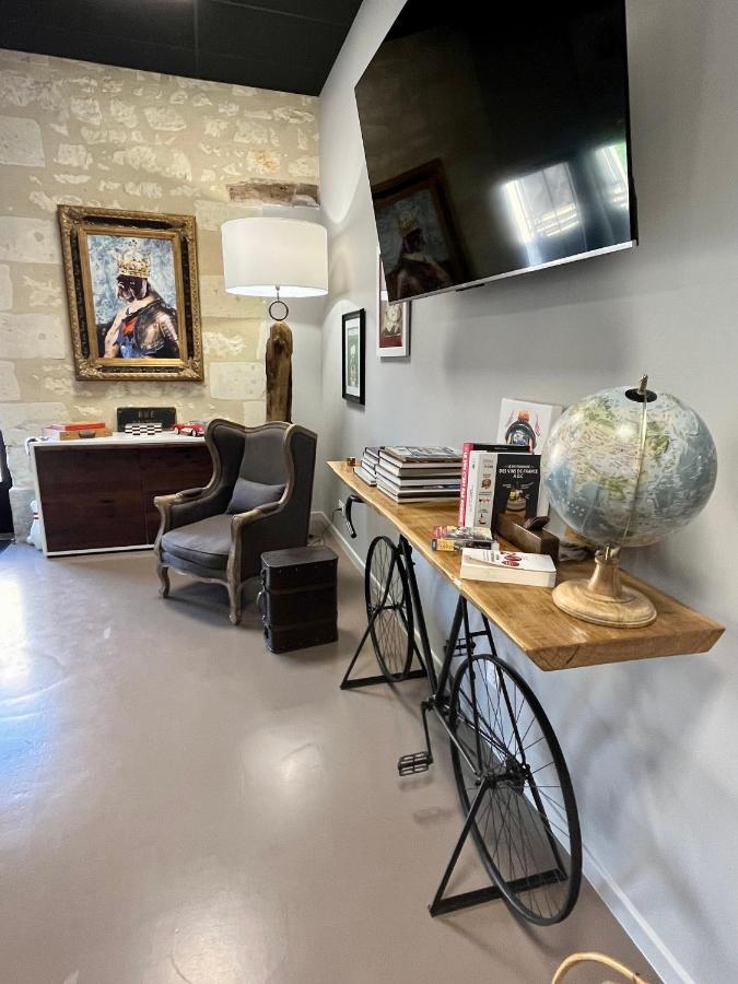 Cave Auger La Maison D'Hotes Restigné Εξωτερικό φωτογραφία