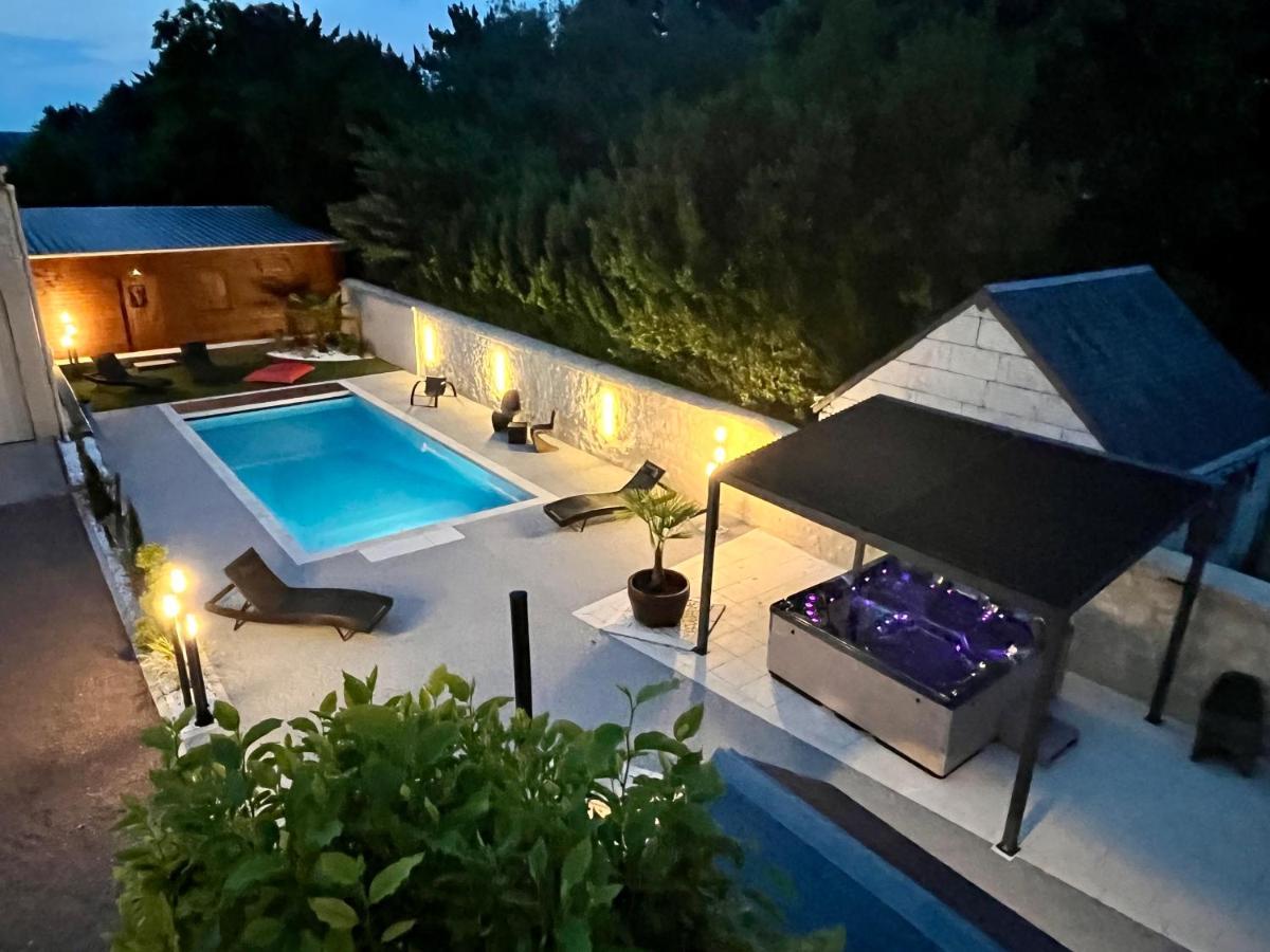 Cave Auger La Maison D'Hotes Restigné Εξωτερικό φωτογραφία